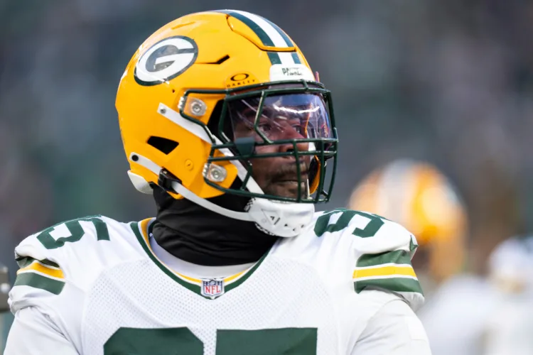 Wyatt agrees to 3-year, $57 million extension